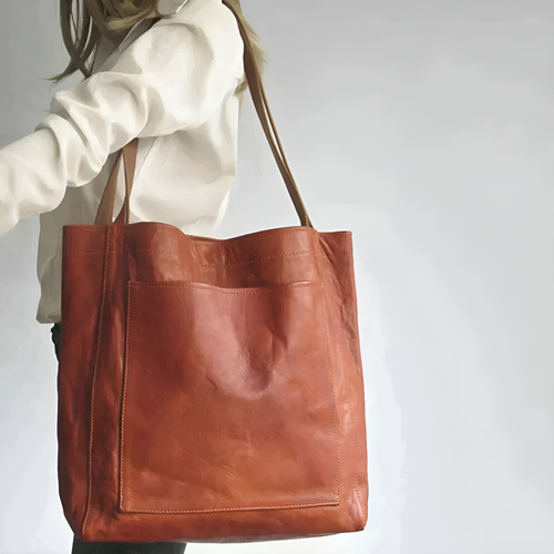Almudena - Bolso moderno y elegante de diseño funcional